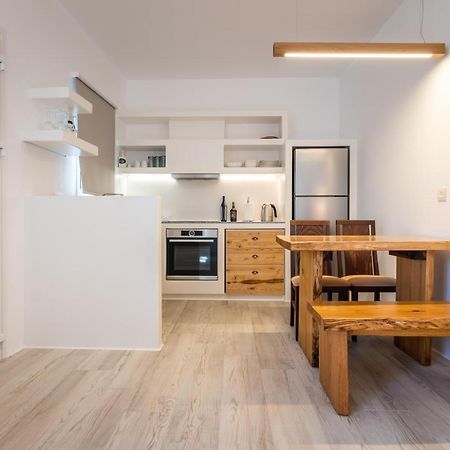 Akis Luxury House Lägenhet Adamantas  Exteriör bild