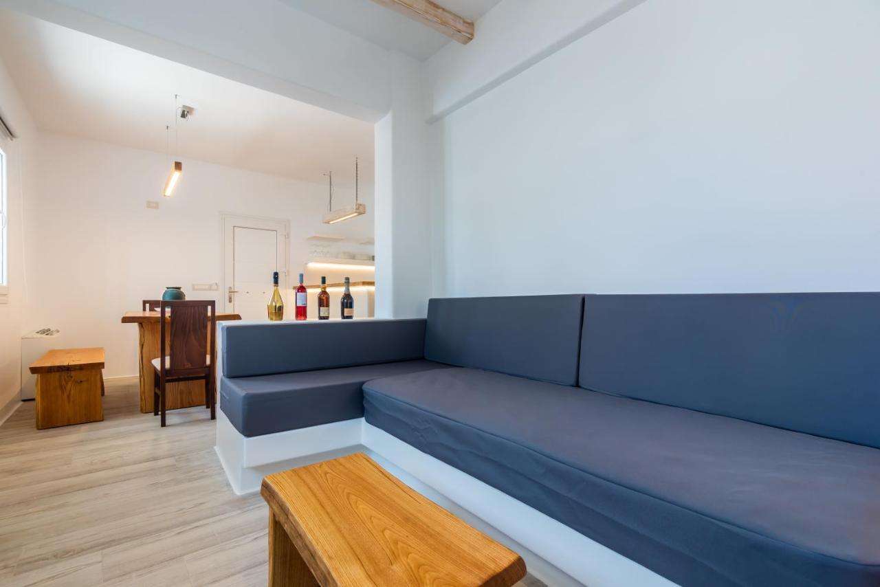 Akis Luxury House Lägenhet Adamantas  Exteriör bild